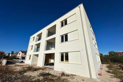 Prodaja stana, Poreč. Kompletno namješten
