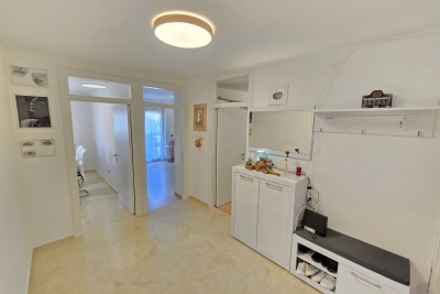 Renovirani stan u Puli, blizu mora i centra grada, savršeno za udoban život