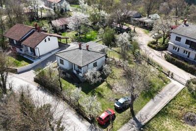 Šapjane, Samostojeća kuća s okućnicom