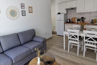 A completely renovated apartment in Pula is for sale