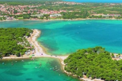 Prodaje se građevinsko zemljište 560 m2, Medulin