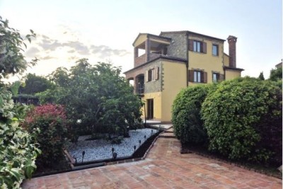 Casa Kamena con piscina e vista panoramica sul mare – Kaštelir