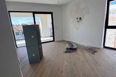 .WOHNUNG ZUM VERKAUF IN ROVINJ. MIT MEERBLICK.