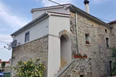 Ausgezeichnetes Steinhaus, in der Nähe von Poreč
