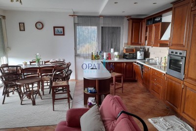 Appartamenti Ičići, Opatija - Okolica, 101m2