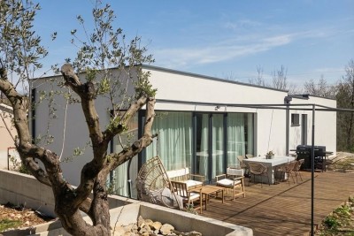 Moderna kompletno opremljena prizemnica,LABIN