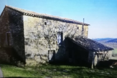An Istrian stone house with land for sale, Cerovlje!