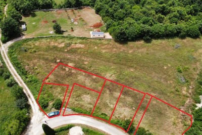 Near Vodnjan! Plots with building permit!