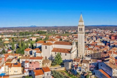 Prodaje se građevinsko zemljište u Vodnjanu, 5.000 m²
