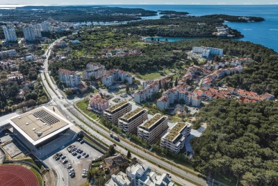 Appartamenti in vendita in un nuovo progetto residenziale in una posizione esclusiva, a 300 m dal mare, Pola,
