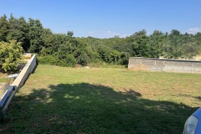Baugrundstück 720 m² – Kaštel