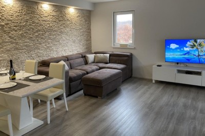 STAN 70 m², 150 M OD MORA – KARIGADOR, BLIZINA NOVIGRADA