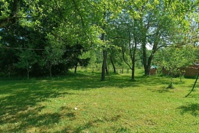 Oštarije - Građevinsko zemljište u blizini centra – 2.534 m2