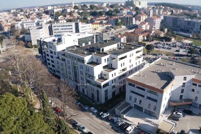 Locale commerciale