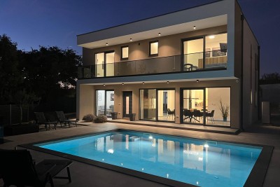Haus Smoljanci, Svetvinčenat, 200m2