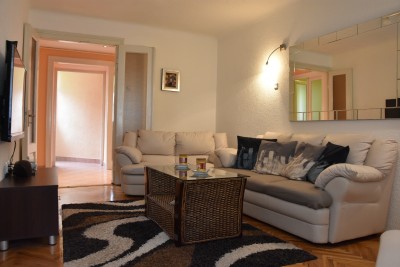 Flat Centar, Rijeka, 74m2