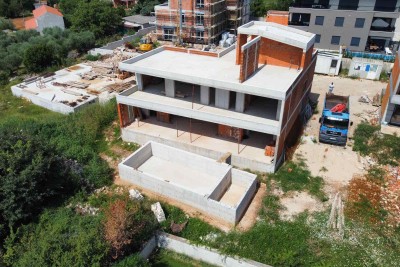 Villa mit Pool und Meerblick, Tar!
