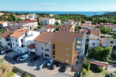 Rovinj Nekretnine - Prodaja velikog stambenog objekta, sa odvojenim stanovima na odličnoj lokaciji, Rovinj!