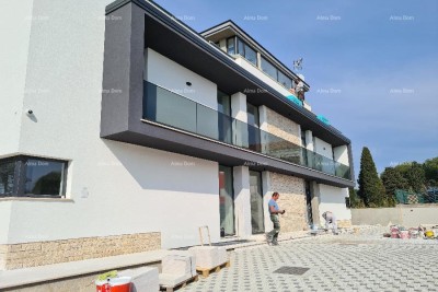 Fažana! Front row to the sea and the beach!