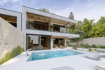 Vendita di ville moderne in una bellissima zona residenziale, Umago