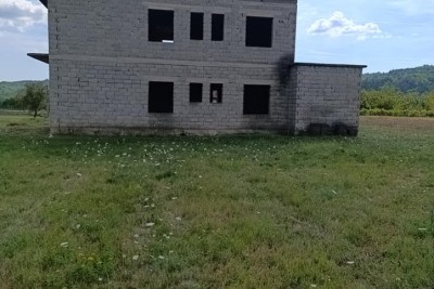 Hiša