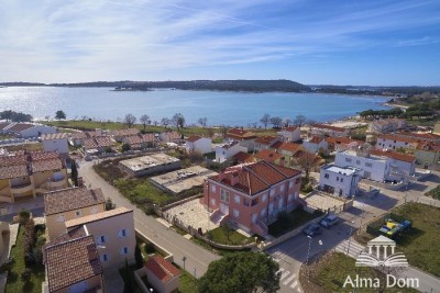 Prodamo apartma A4 na primerni lokaciji v Medulinu!