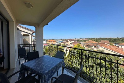 Wir verkaufen ein Haus mit fünf Apartments an einer ausgezeichneten Lage!