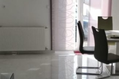 Erdgeschosswohnung mit Garten, Pula