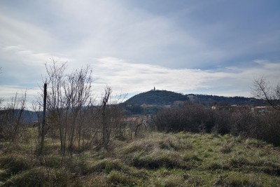 LABIN Atraktivno građevinsko zemljište