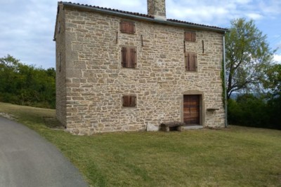 Autentica casa in pietra con vista mare – Buje