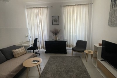 Furnished apartment 45 m2 on the ground floor in the center of Pula