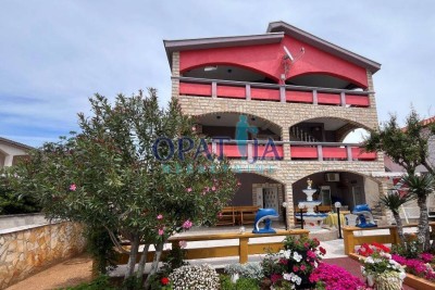 Vir – Boutique Hotel, top location, 300 m to the sea