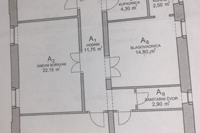 Prostrani stan 110 m², ROVINJ