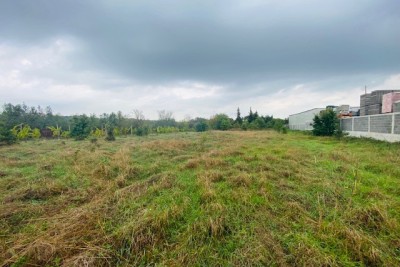 Građevinsko zemljište u industrijskoj zoni, Banjole!