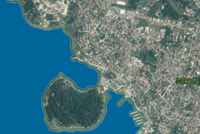Atraktivno građevinsko zemljište 50 m od mora u Medulinu – stvorite svoj raj blizu obale!