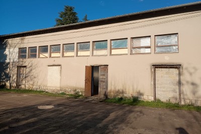 KRŠAN, Na prodaju –veliki poslovni prostor , 280 m²