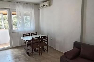 Pula, Veruda – trosoban stan od 54 m² na odličnoj lokaciji, dvije terase