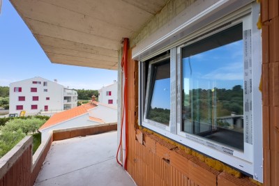 Prodamo apartma s pogledom na morje, Peroj
