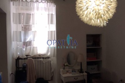 Flats Volosko, Opatija, 96m2