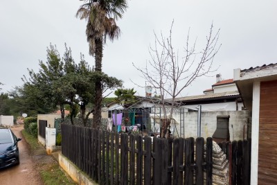 Prodamo hišo, 50 m od morja, Umag!