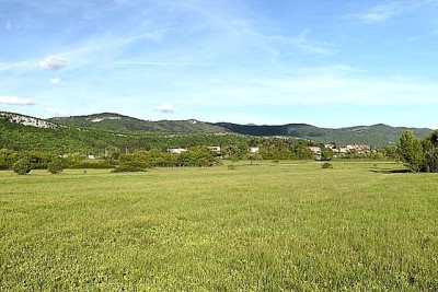 Prodaja gradbenih parcel – odlična priložnost!