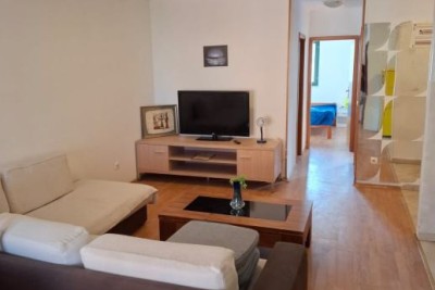 Umag - Zambratija, štiriposteljno stanovanje (3 spalnice), 200 m od morja