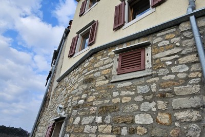 PRILIKA Prekrasna kamena kuća s pogledom na more,LABIN