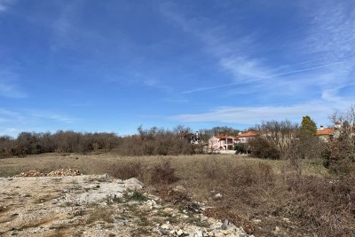 Labin, veliko građevinsko zemljište na traženoj lokaciji