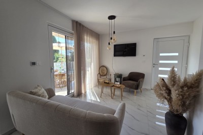 MARČANA – Casa moderna con piscina e giardino
