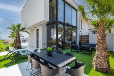Modern villa with panoramic sea view in Medulin!