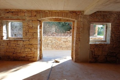 Samostojeća hiša v gradnji – Tinjan