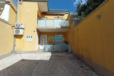 Houses Novi Vinodolski, 100m2