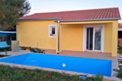 New House with Pool near Svetvinčenat