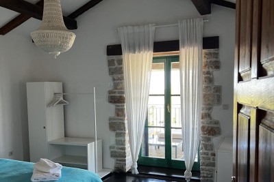 Istrisches Haus mit traditionellem und modernem Design, Tinjan, zu verkaufen